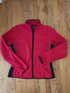 Lightweight Fleece Jacket -Red & Black By Essential G Size: M